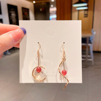 Сережки Asymmetric Earhook (18018) - вид 1 мініатюра