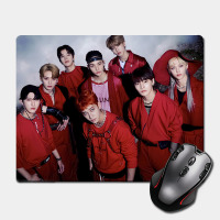 Коврик для мыши Стрей Кидс Красное - Stray Kids 220 х 180 мм (18953) - вид 1 миниатюра