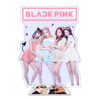 Фігурка акрилова Блек Пінк Black Pink з сердечкаи на підставці 15см (26770) - вид 1 мініатюра